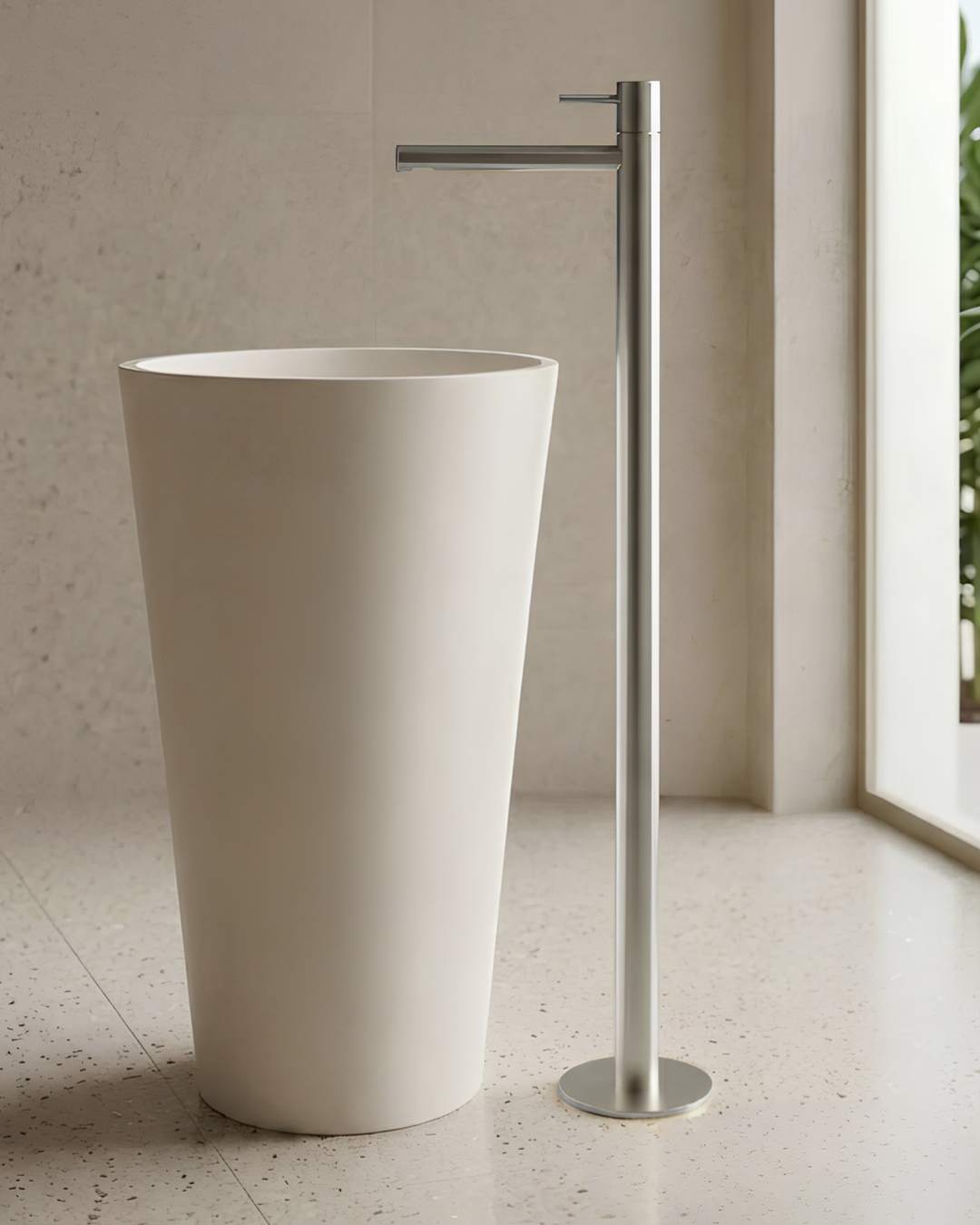 Echo Touchless Basin Tap